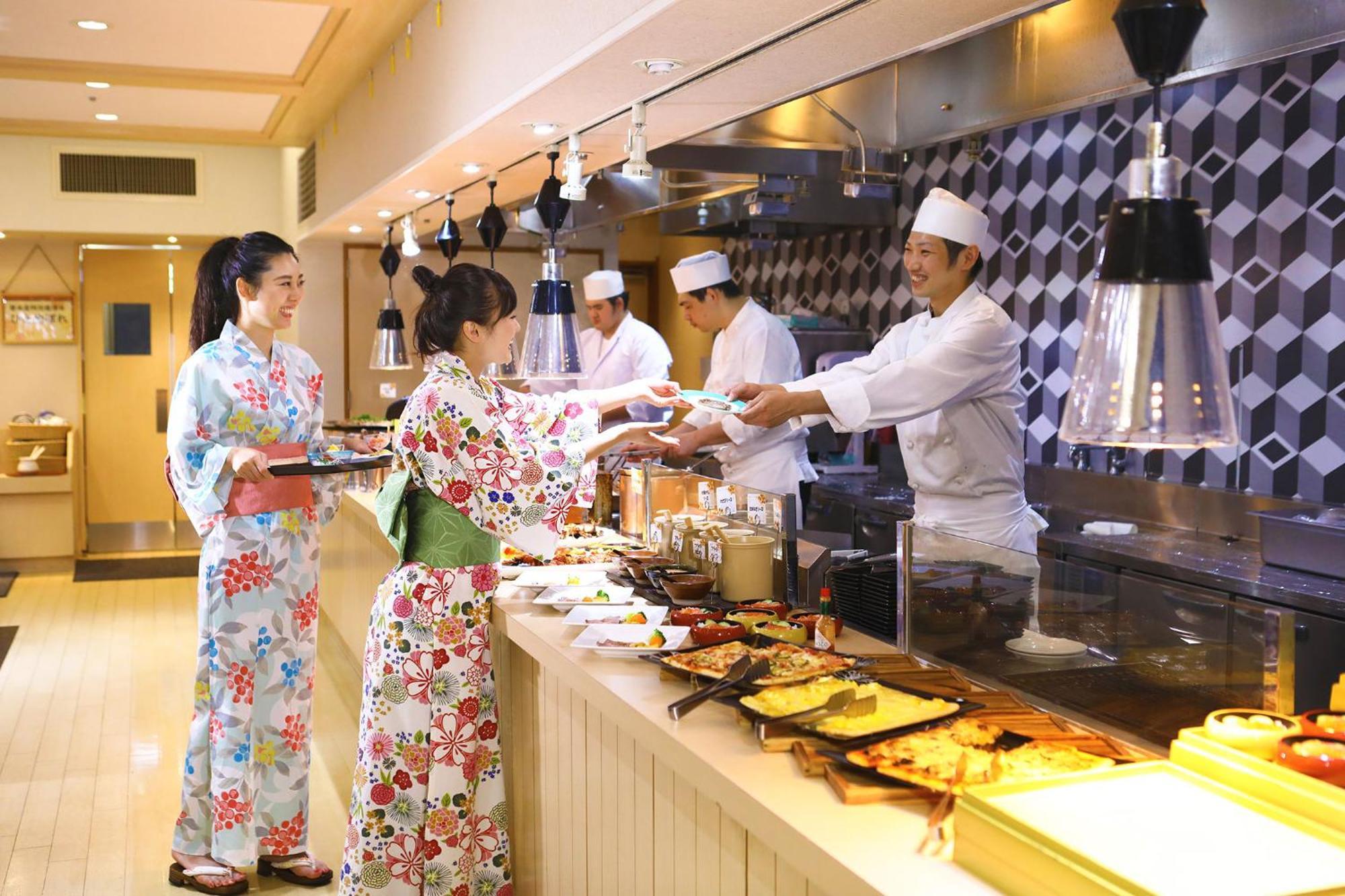 Готель Ooedo Onsen Monogatari Masuya Osaki  Екстер'єр фото